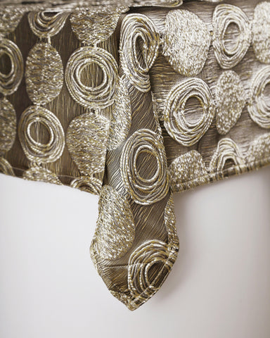 Edgewood Circles Table Cloth